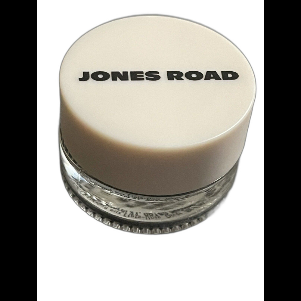 Jones Road Eyeshadow Just A Sec Cool Brown 3g  0.11 oz  New No BOX